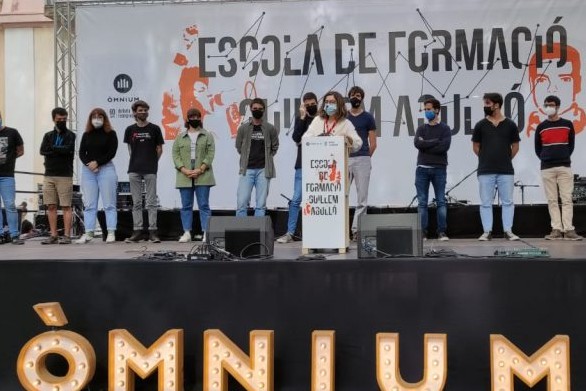 Membres de l’associació participen a l’Escola de Formació Guillem Agulló